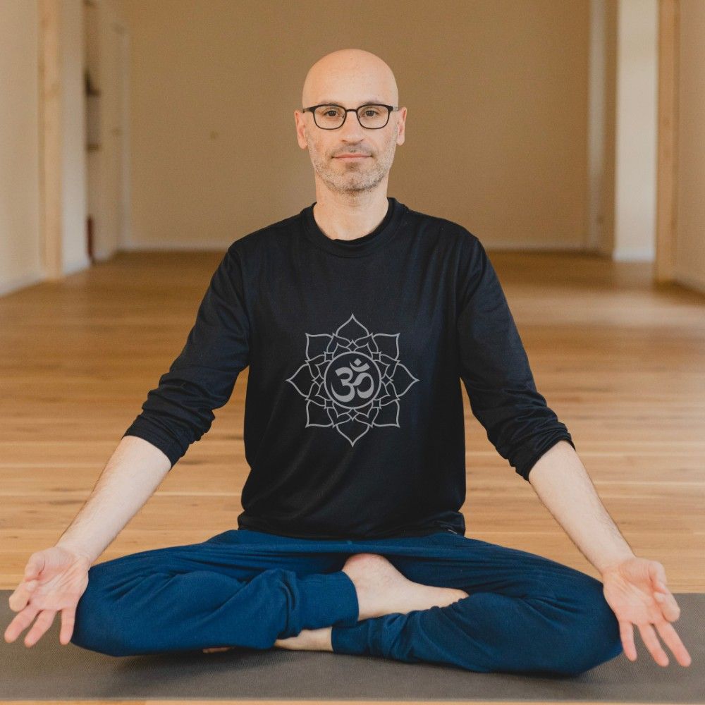 Event image for Hatha-Vinyasa Yoga [EN] ALL LEVELS